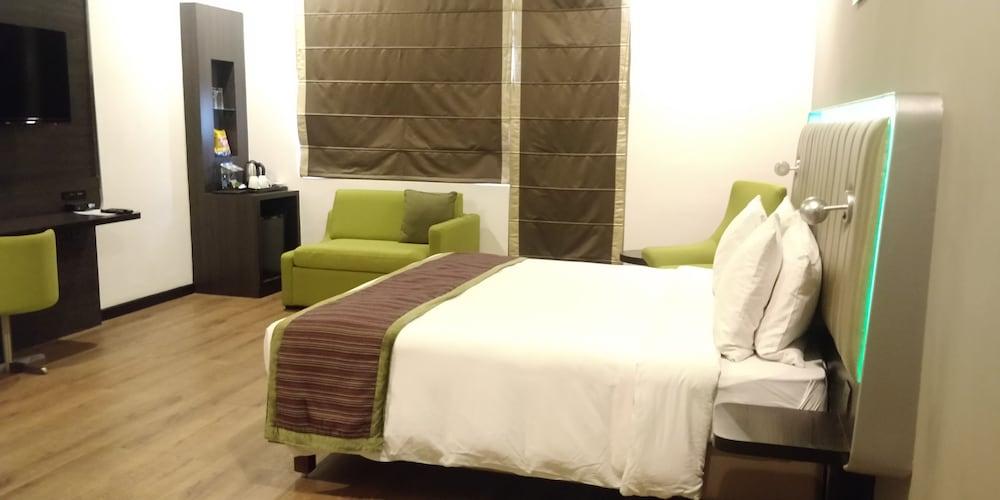 Park Inn By Radisson Amritsar Airport Bagian luar foto
