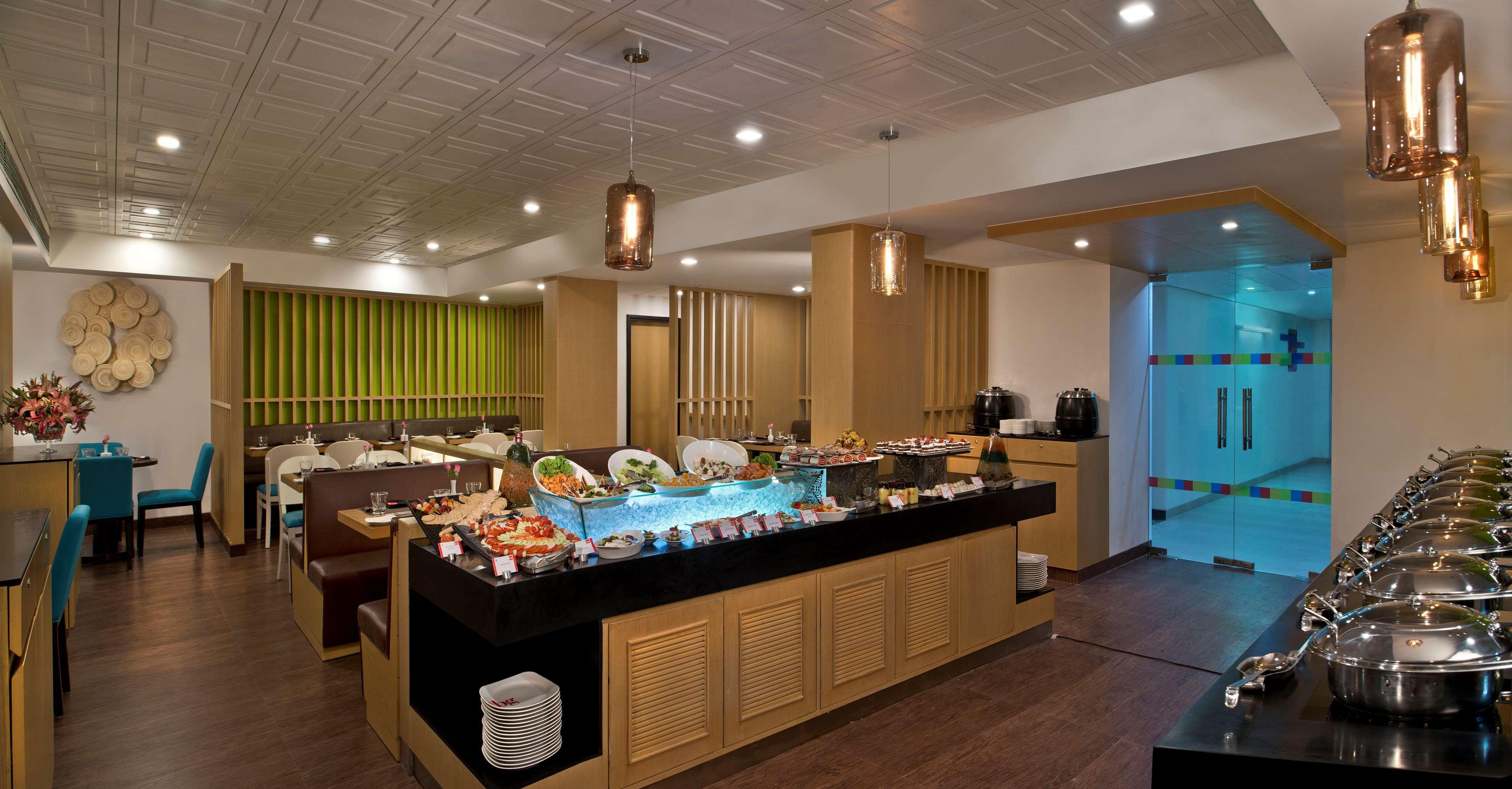Park Inn By Radisson Amritsar Airport Bagian luar foto