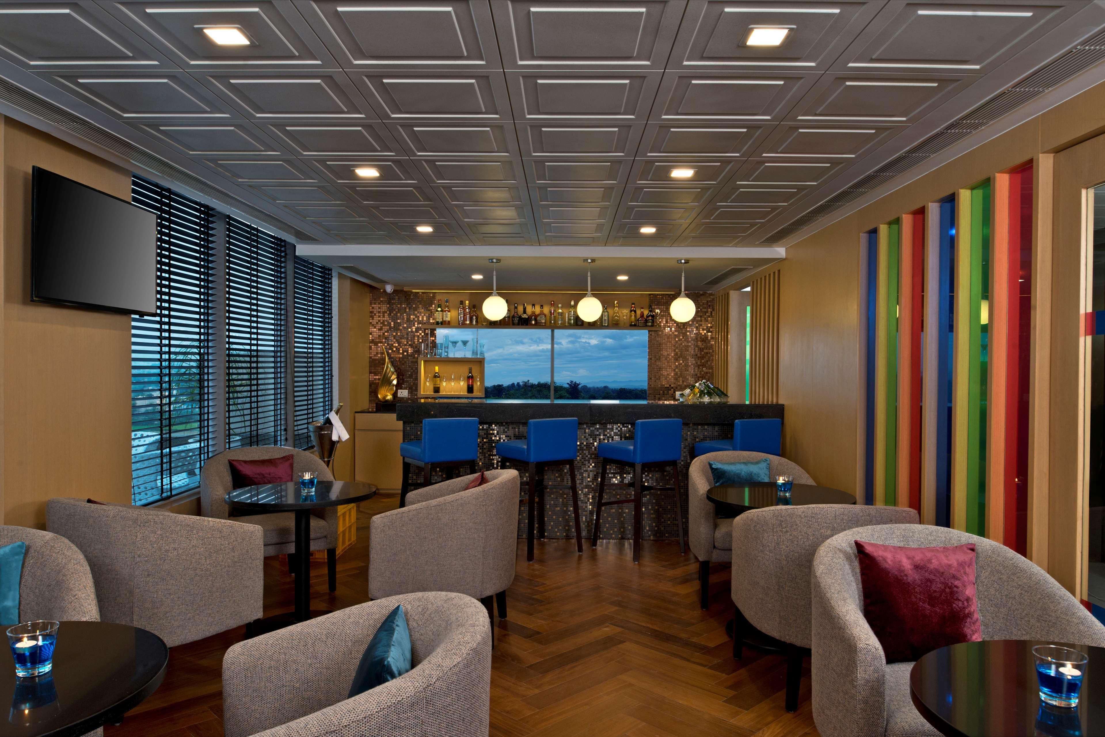 Park Inn By Radisson Amritsar Airport Bagian luar foto